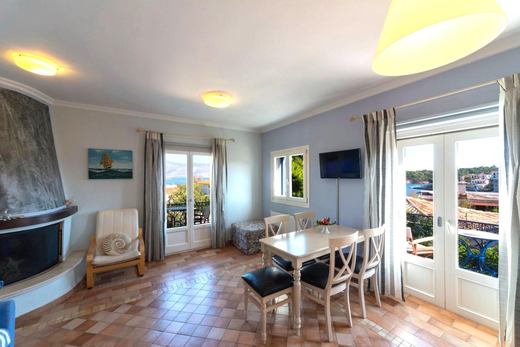 Nautilus Luxury Suites Galaxídhion Zewnętrze zdjęcie